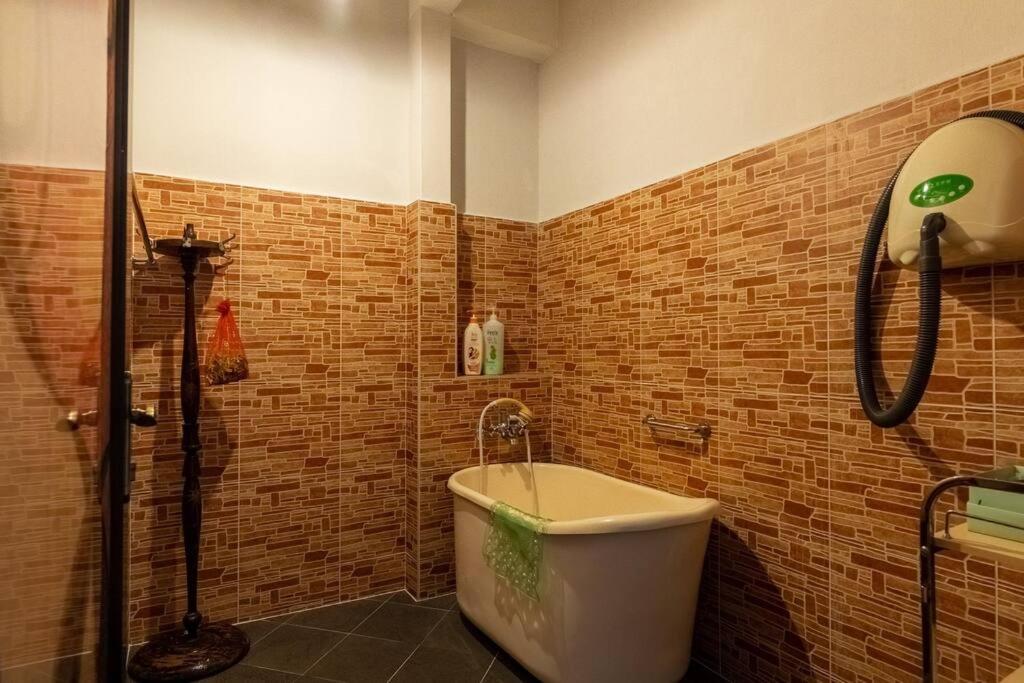 Вилла New Granny Cozy House Georgetown 2-6Pax Экстерьер фото